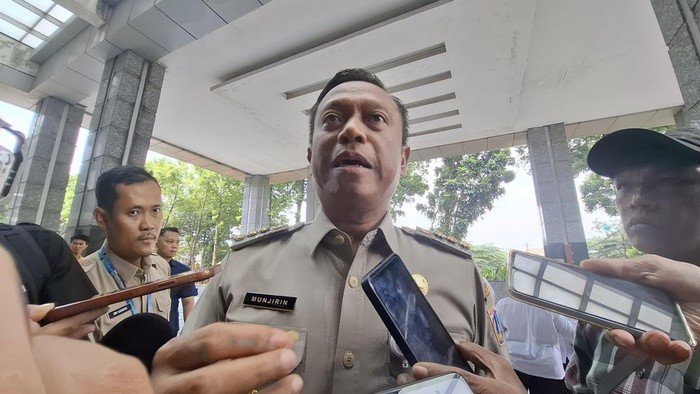 wali-kota-jakarta-timur-munjirin